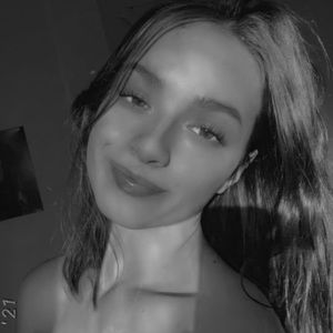 Meet your Posher, Ava